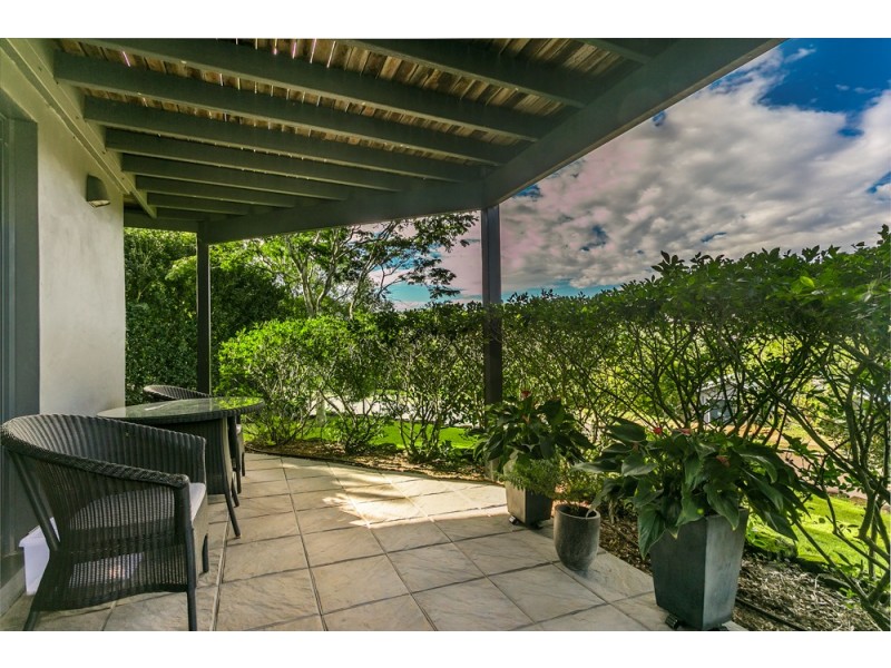 2 Barby Crescent, Bangalow NSW 2479