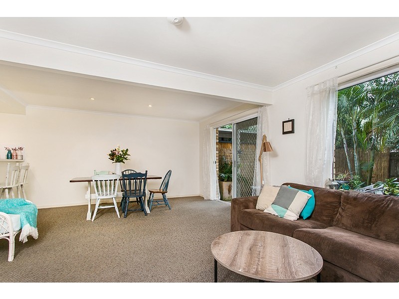 2/7-9 Hazelwood Close, Suffolk Park NSW 2481