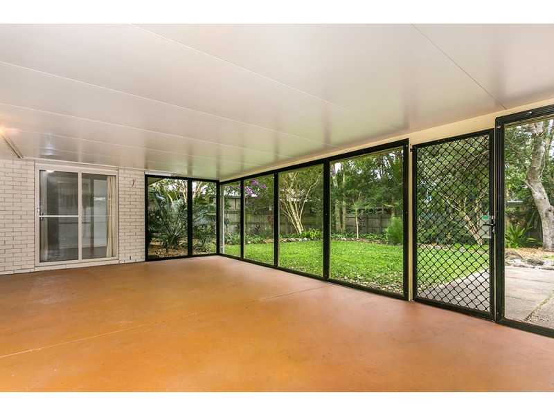 13 Kalemajere Drive, Suffolk Park NSW 2481