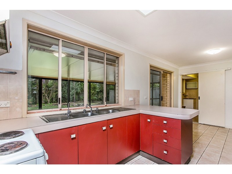13 Kalemajere Drive, Suffolk Park NSW 2481