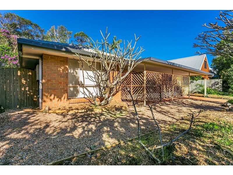 13 Kalemajere Drive, Suffolk Park NSW 2481