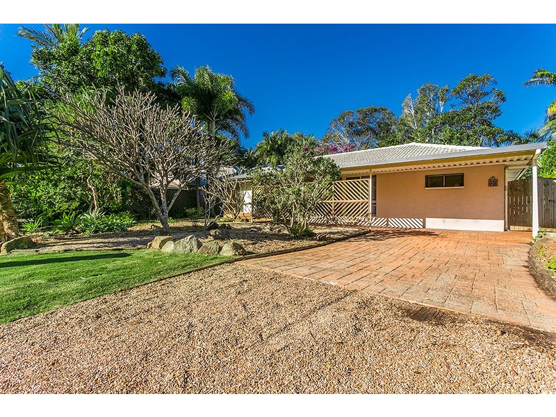13 Kalemajere Drive, Suffolk Park NSW 2481