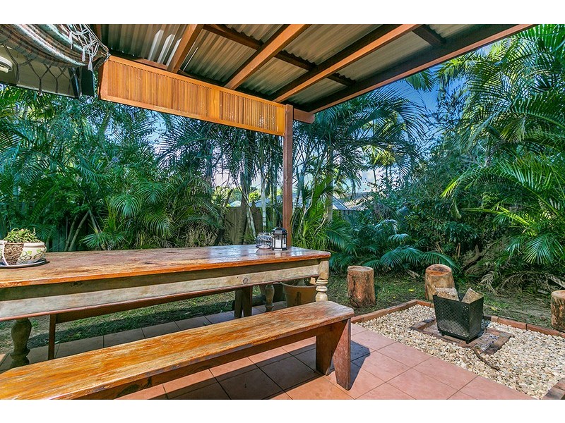 30 Hayters Drive, Suffolk Park NSW 2481