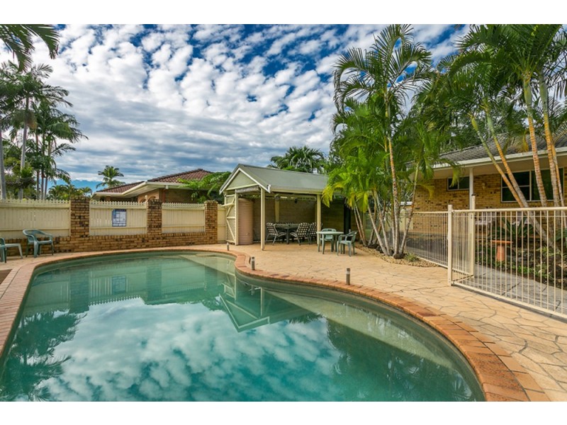 54 Balemo Drive, Ocean Shores NSW 2483