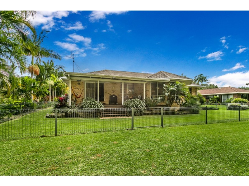 54 Balemo Drive, Ocean Shores NSW 2483