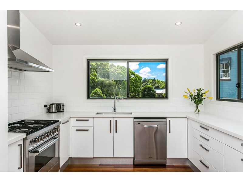 17 Palm Lily Crescent, Bangalow NSW 2479