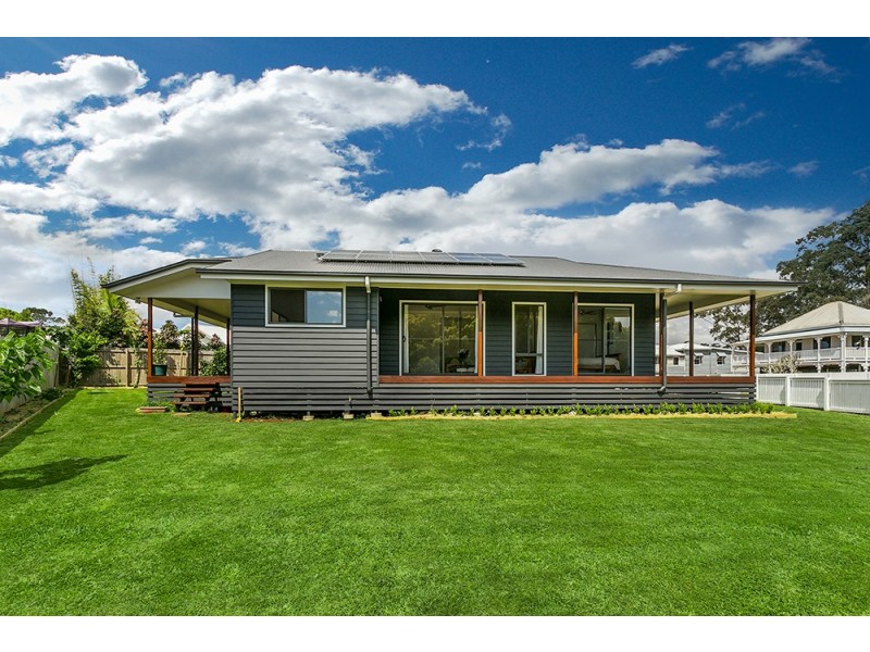 17 Palm Lily Crescent, Bangalow NSW 2479