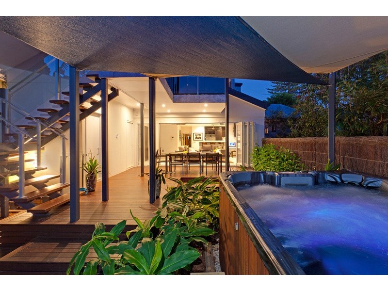 16  Shirley Street, Byron Bay NSW 2481