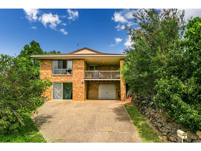 9 Jarrah Crescent, Ocean Shores NSW 2483