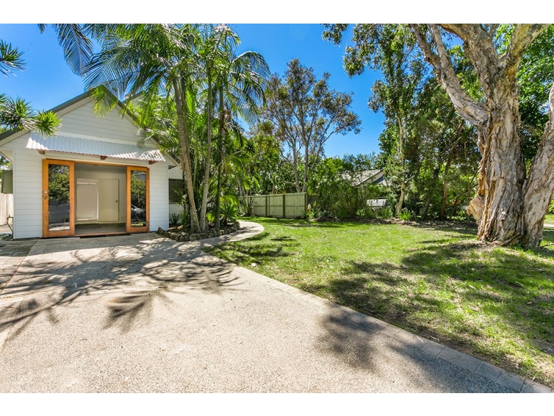 5 Azolla Place, Suffolk Park NSW 2481