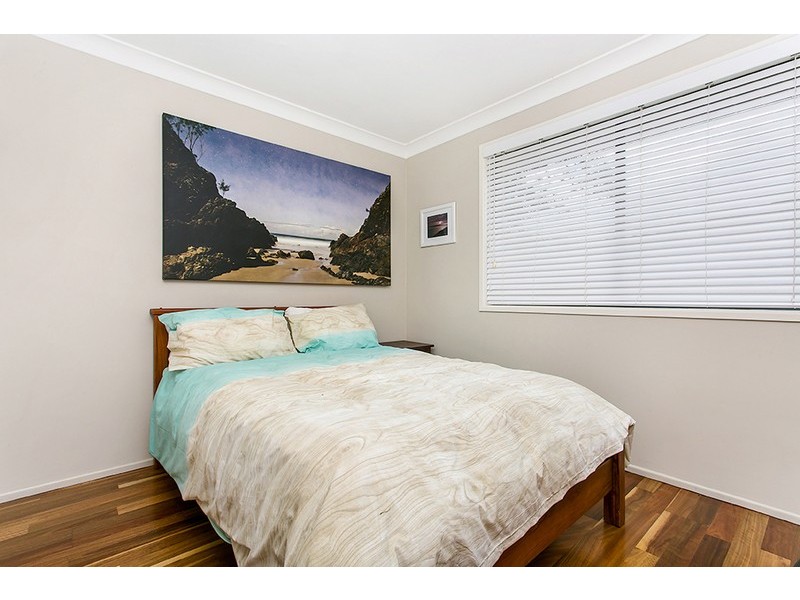 6 Terrara Court, Ocean Shores NSW 2483