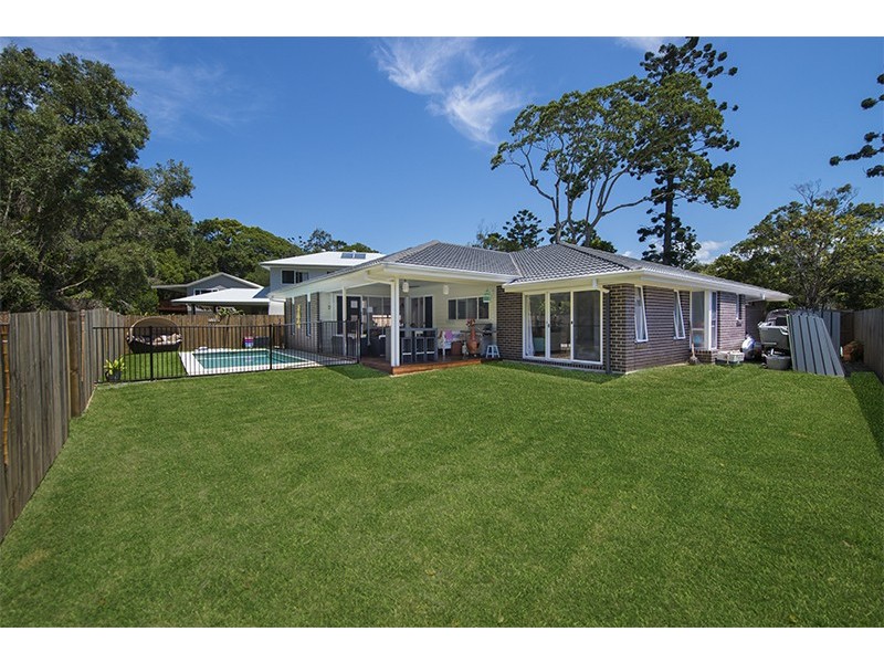 3  Gahwang Court, Ocean Shores NSW 2483