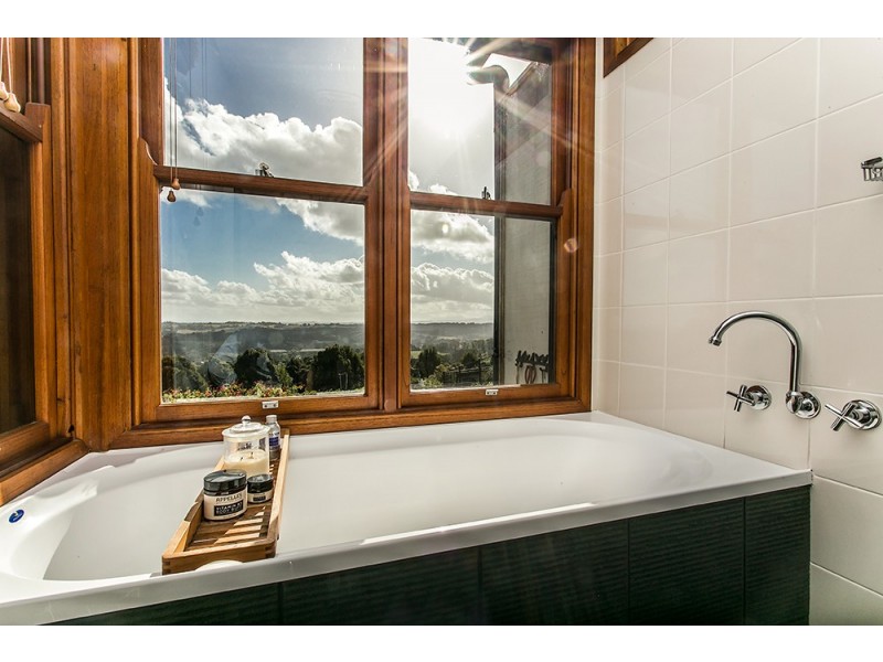 152 Burnetts Road, Nashua NSW 2479