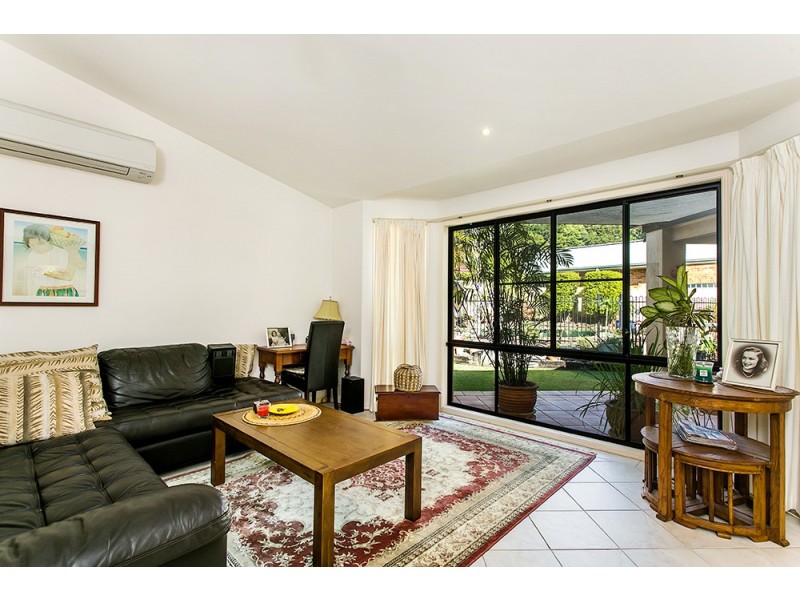 1 Mahr Place, Suffolk Park NSW 2481