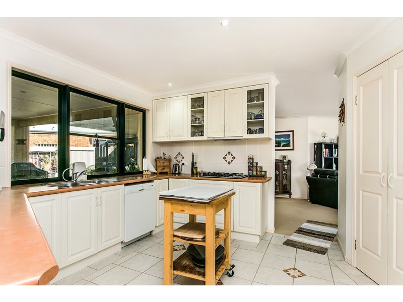 1 Mahr Place, Suffolk Park NSW 2481