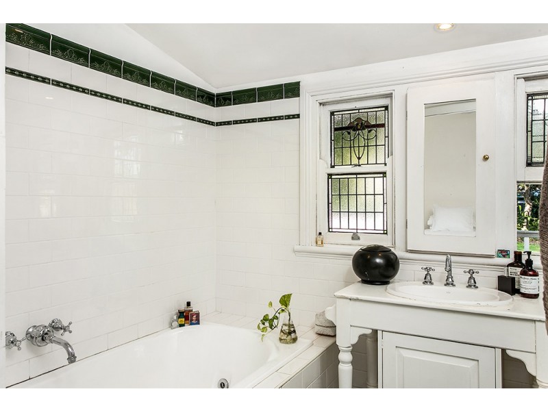 34 Bangalow Road, Byron Bay NSW 2481