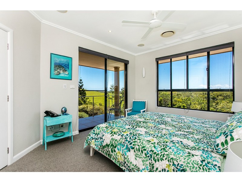 60 Bay Vista Lane, Ewingsdale NSW 2481