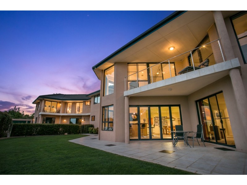 60 Bay Vista Lane, Ewingsdale NSW 2481