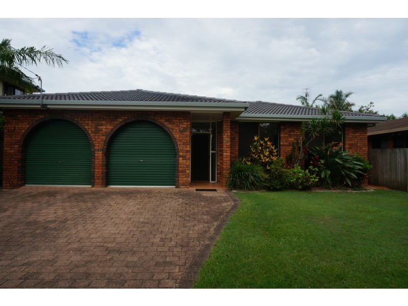 18 Brandon Street, Suffolk Park NSW 2481