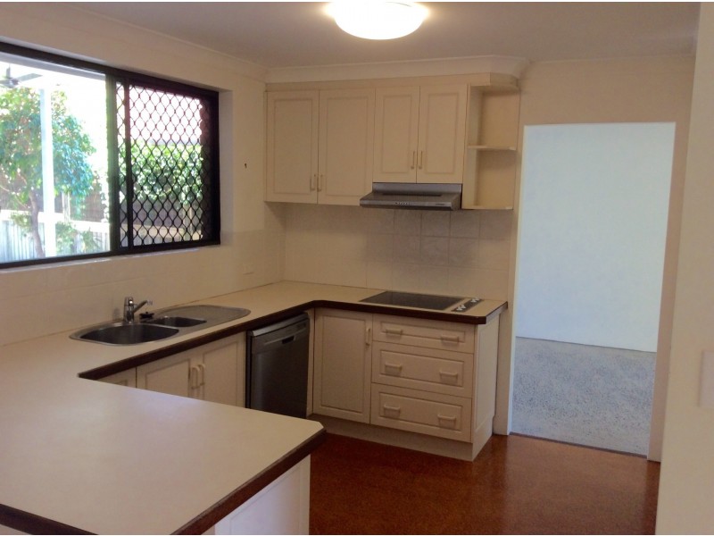 18 Brandon Street, Suffolk Park NSW 2481