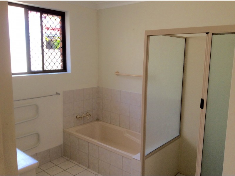 18 Brandon Street, Suffolk Park NSW 2481