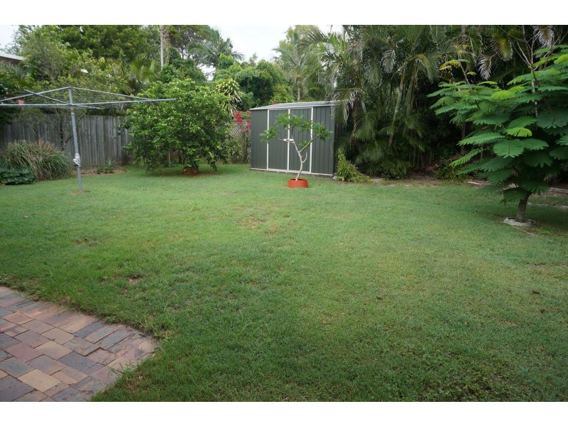 18 Brandon Street, Suffolk Park NSW 2481