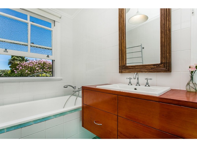 16 Burns Street, Byron Bay NSW 2481