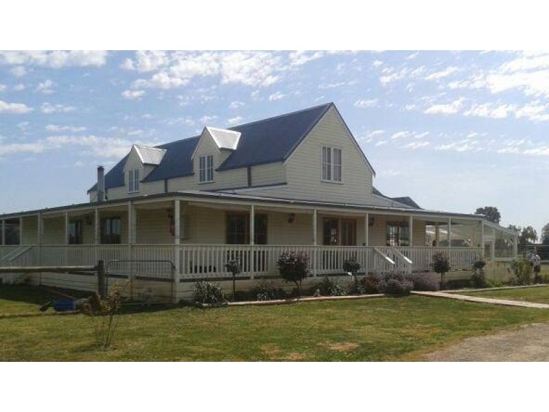 783 River Rd, Murchison VIC 3610
