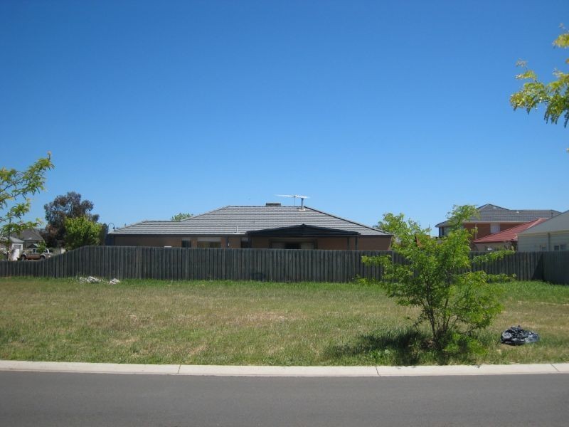 40 Copeland Crescent, Point Cook VIC 3030