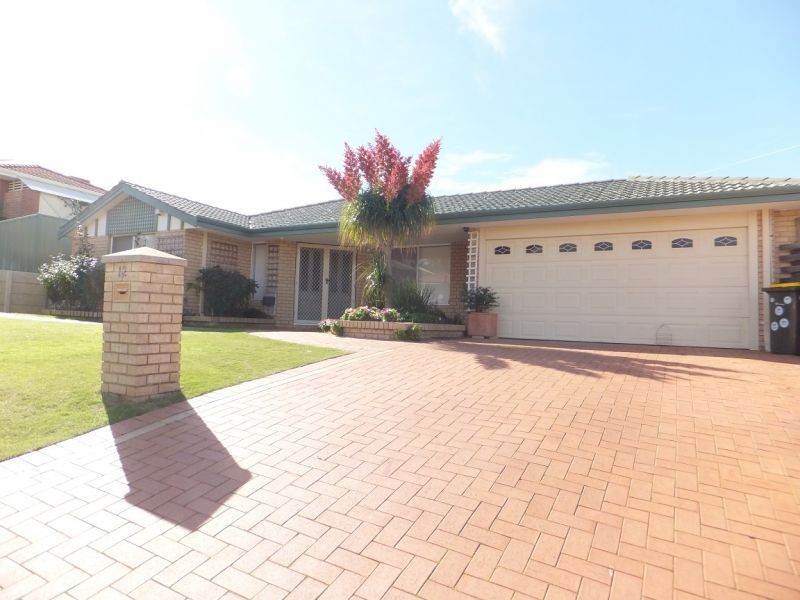 12 Shetland Rise, Kinross WA 6028