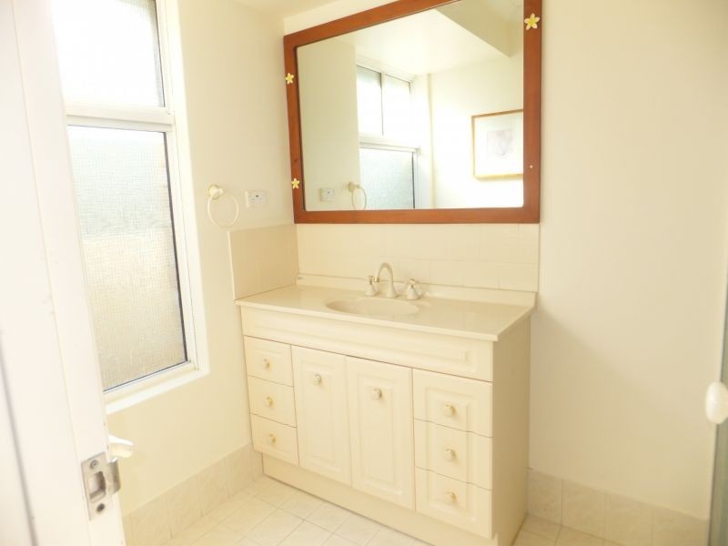 12 Shetland Rise, Kinross WA 6028