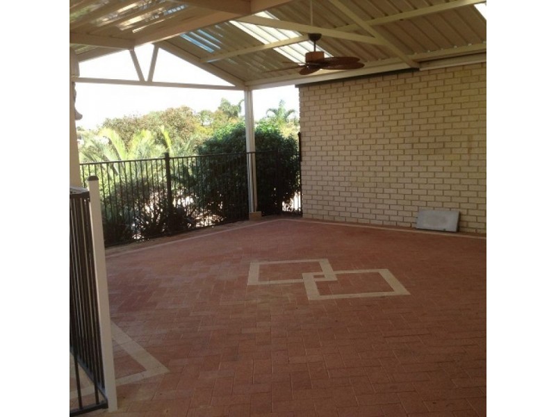 12 Shetland Rise, Kinross WA 6028