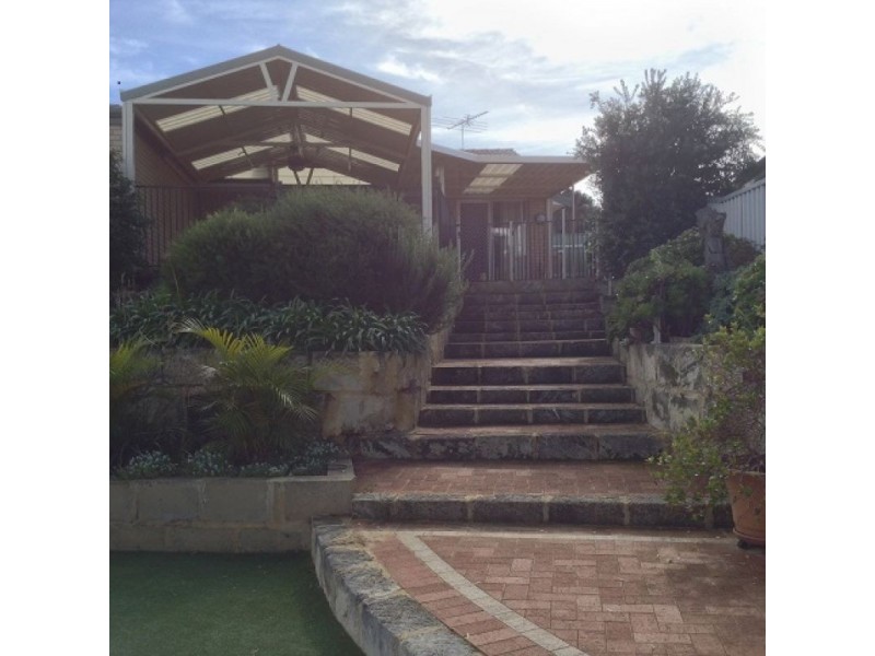 12 Shetland Rise, Kinross WA 6028