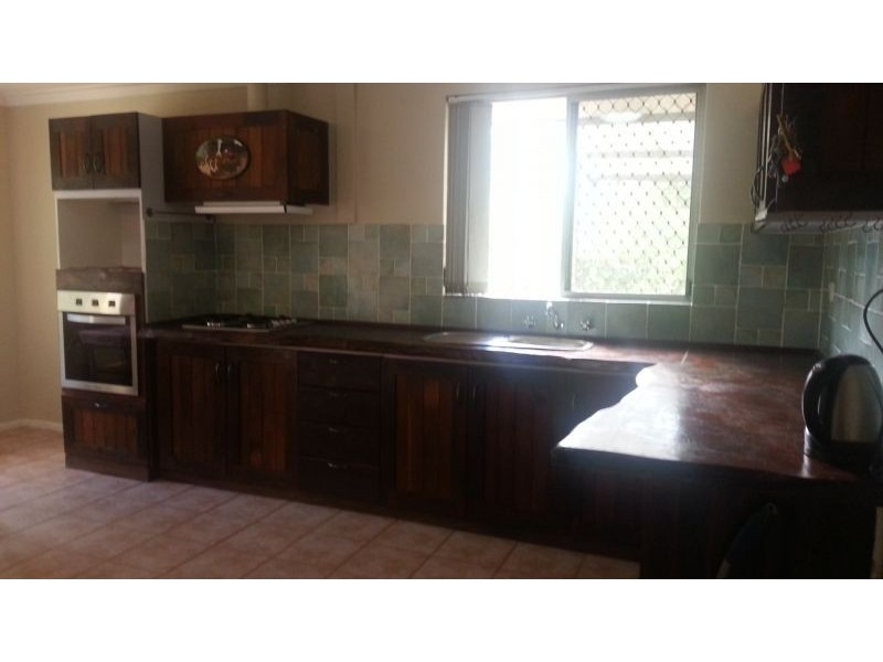 100 Leith Street, Chidlow WA 6556