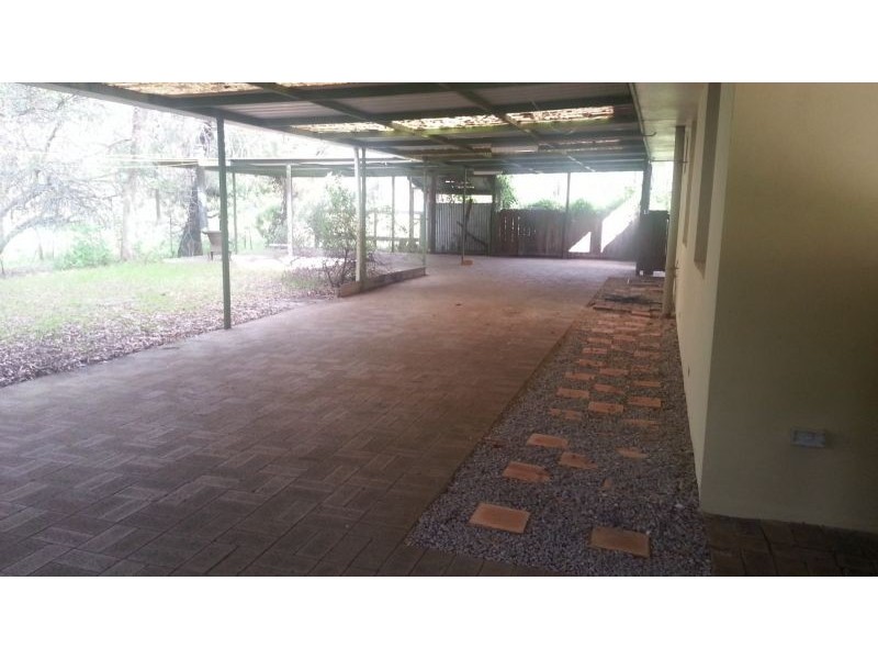 100 Leith Street, Chidlow WA 6556