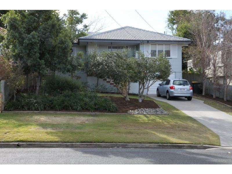 13 Quinn, Balmoral QLD 4171