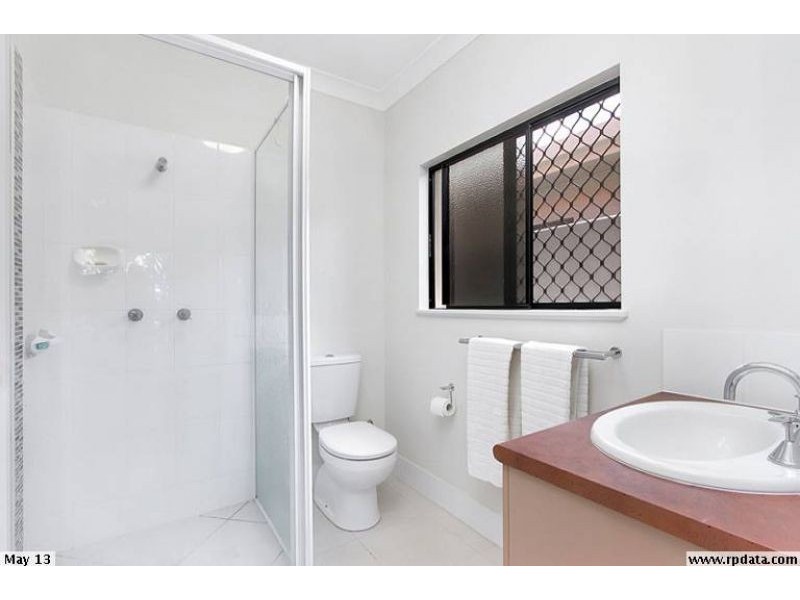11 Flagstone Terrace, Smithfield QLD 4878