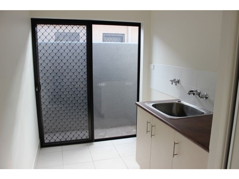 11 Flagstone Terrace, Smithfield QLD 4878