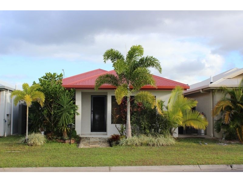 11 Flagstone Terrace, Smithfield QLD 4878
