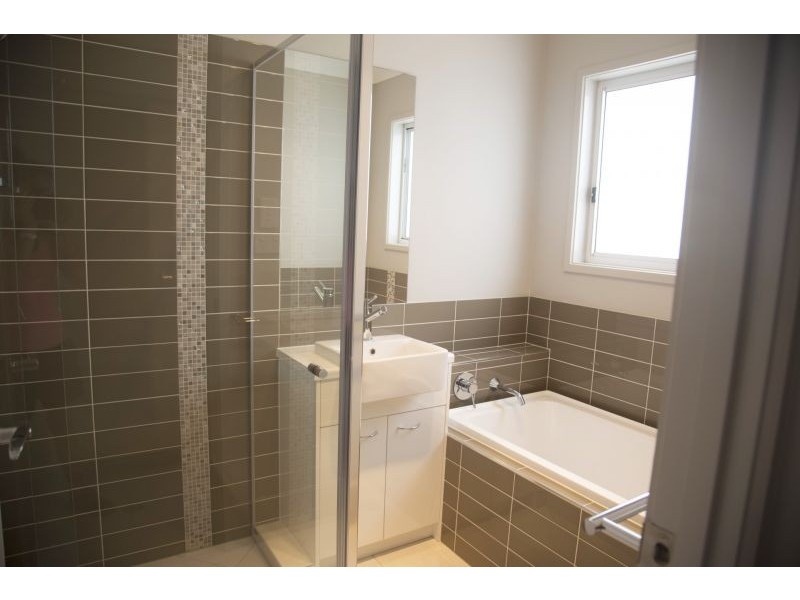 21 Coral Crescent, Caloundra West QLD 4551