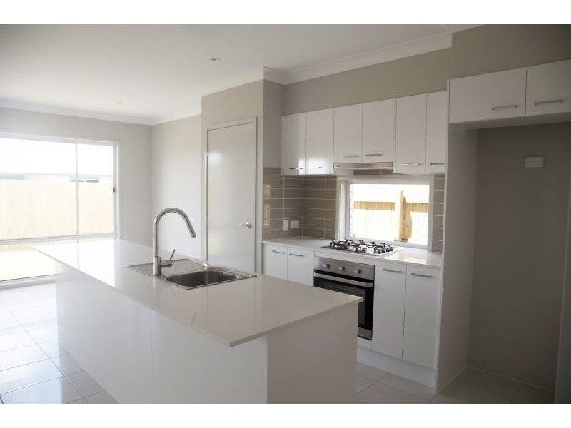 21 Coral Crescent, Caloundra West QLD 4551