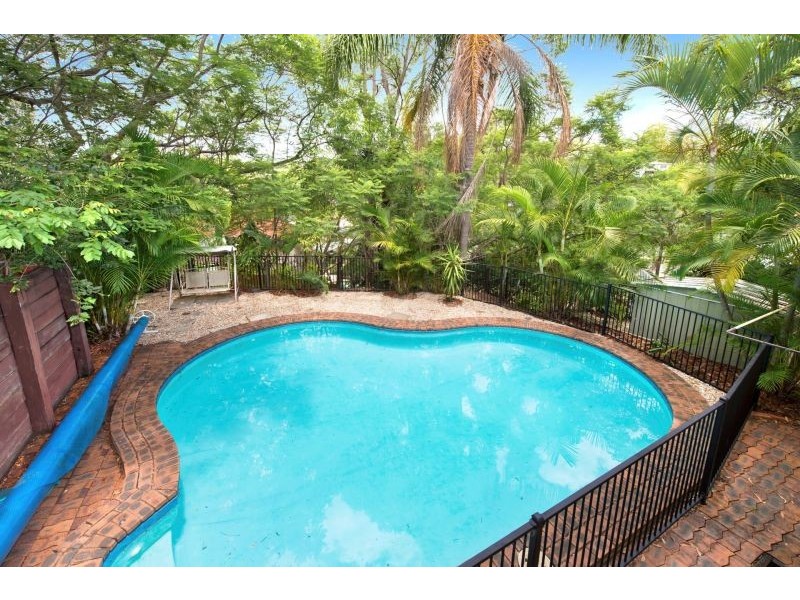 44 Burchell Street, Carina QLD 4152