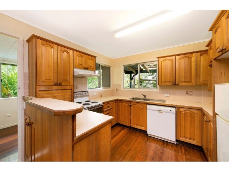 44 Burchell Street, Carina QLD 4152