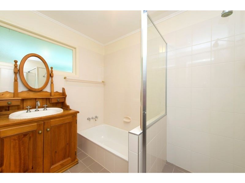 44 Burchell Street, Carina QLD 4152