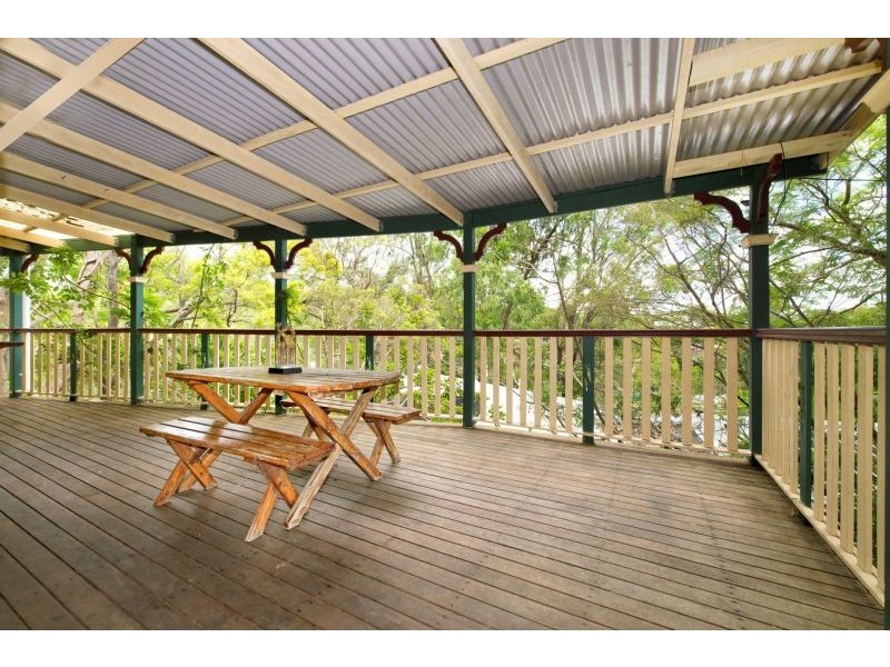 44 Burchell Street, Carina QLD 4152