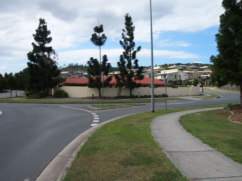 2 Belongil Street, Pacific Pines QLD 4211