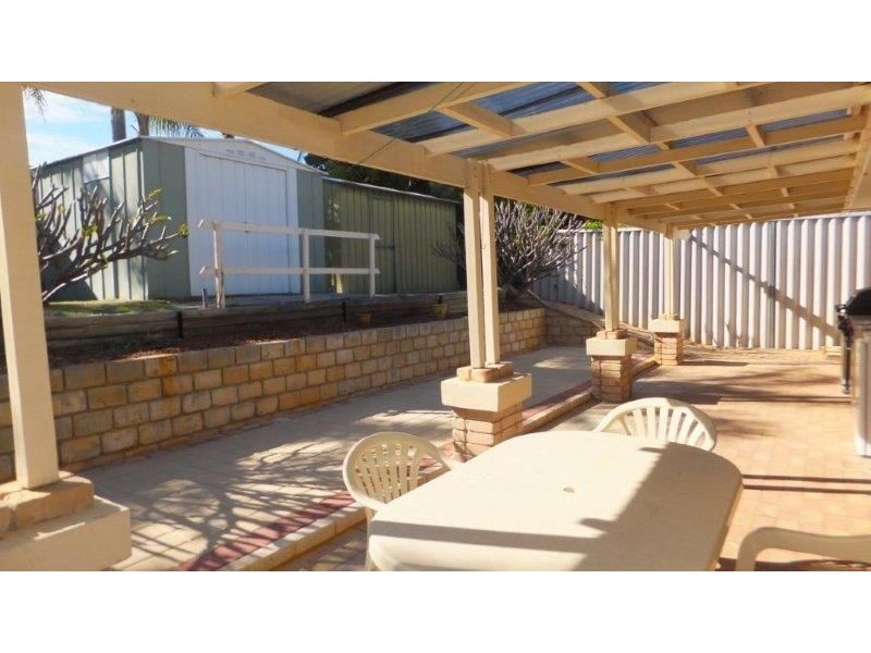 12 Shinners Green, Clarkson WA 6030