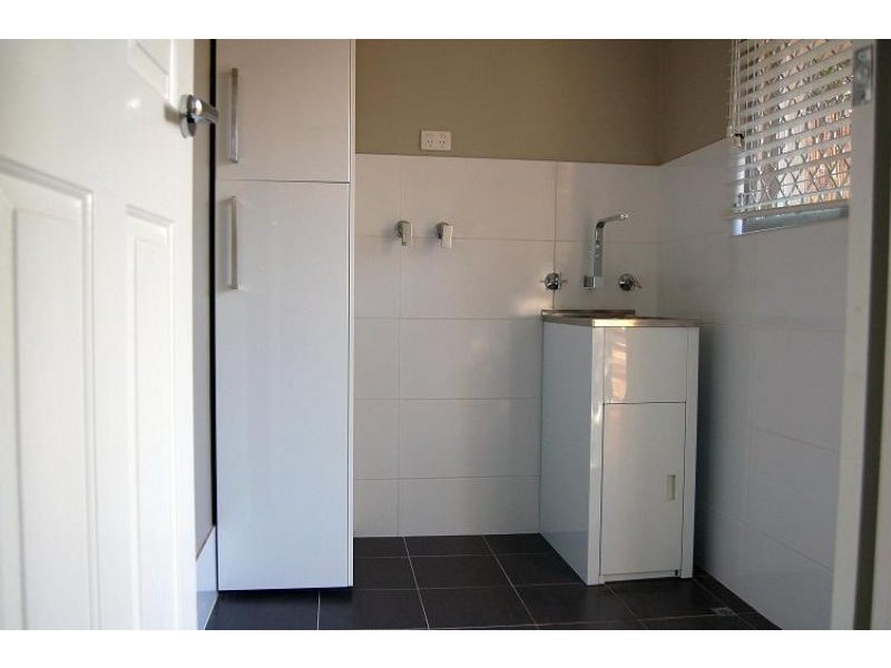 6 Chiddington Street, Beckenham WA 6107