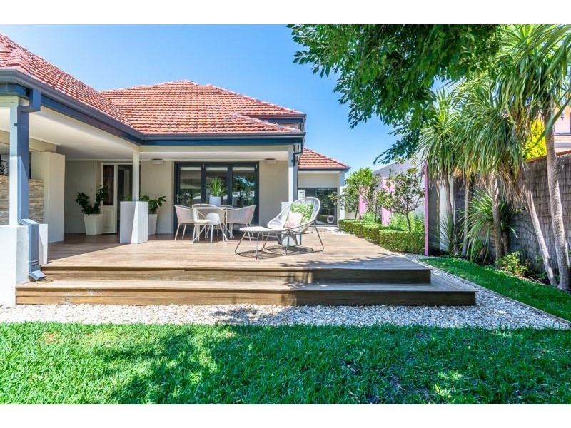 1/48 Temple Street, Victoria Park WA 6100