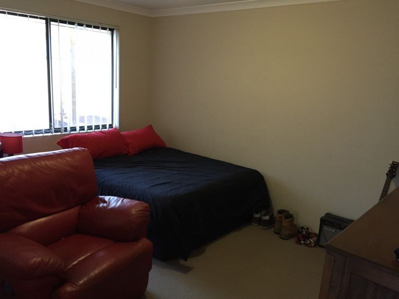 13 Pira Loop, Byford WA 6122